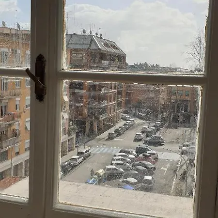 Con Vista E Balcone Metroa منزل للإقامة